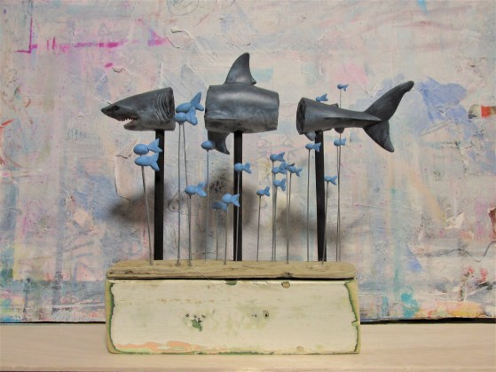 shark-with-shoal-tryptch-main